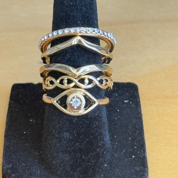 SZ 7 Gold Plated Set of 4 Rings - Picture 4 of 8